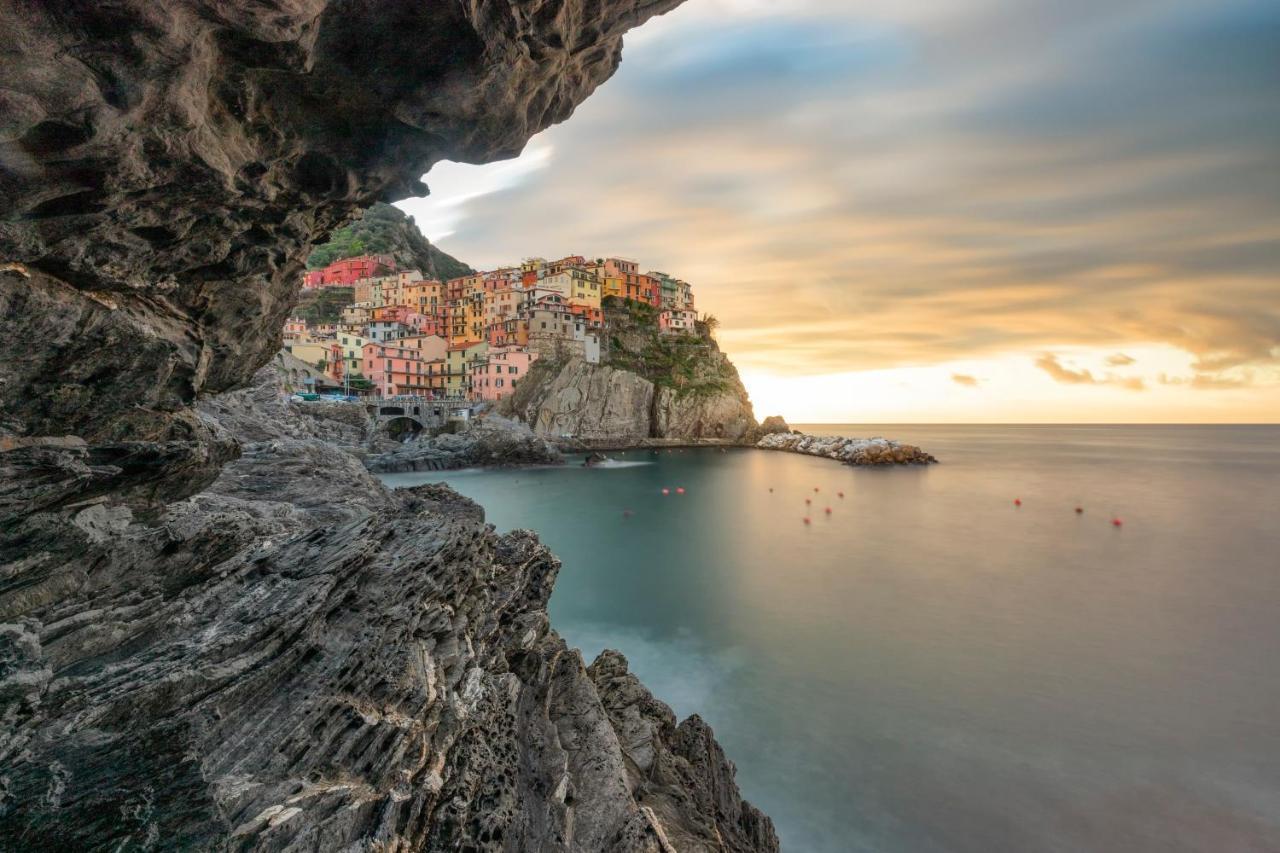 L' Attico Giallo Oro Di Giulia Manarola Kültér fotó